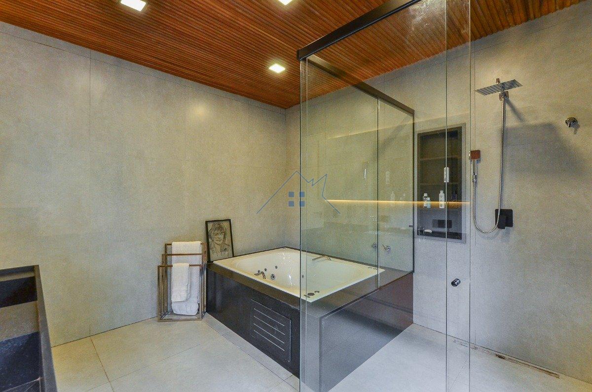 Casa no Jardim América 1117m² 4 suítes 8 vagas Rua Groenlândia São Paulo - 