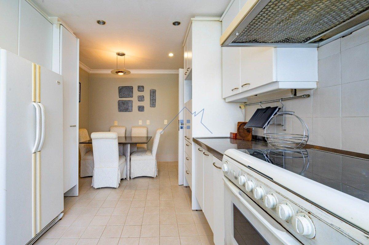 Apartamento na Vila Progredior 260m² 4 dorm 4 vagas Rua José Jannarelli São Paulo - 