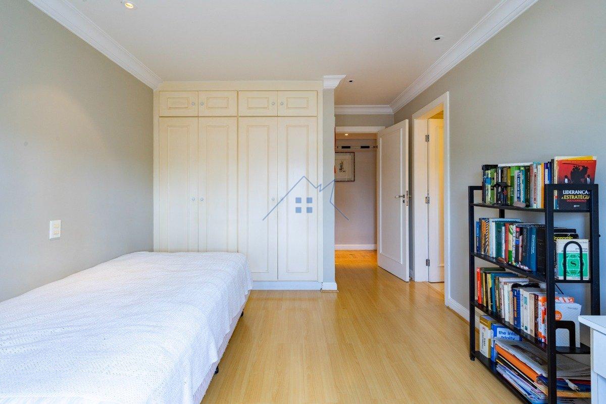 Apartamento na Vila Progredior 260m² 4 dorm 4 vagas Rua José Jannarelli São Paulo - 