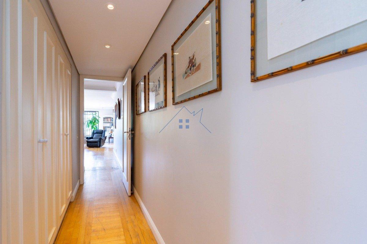 Apartamento na Vila Progredior 260m² 4 dorm 4 vagas Rua José Jannarelli São Paulo - 