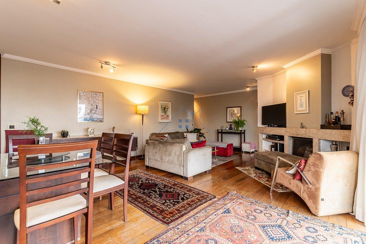 Apartamento no Campo Belo 3 dorm 1 suíte 2 vagas 143m² Rua Cataguaz São Paulo - 