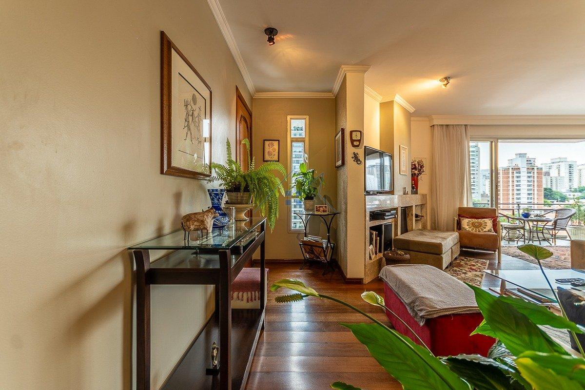 Apartamento no Campo Belo 3 dorm 1 suíte 2 vagas 143m² Rua Cataguaz São Paulo - 