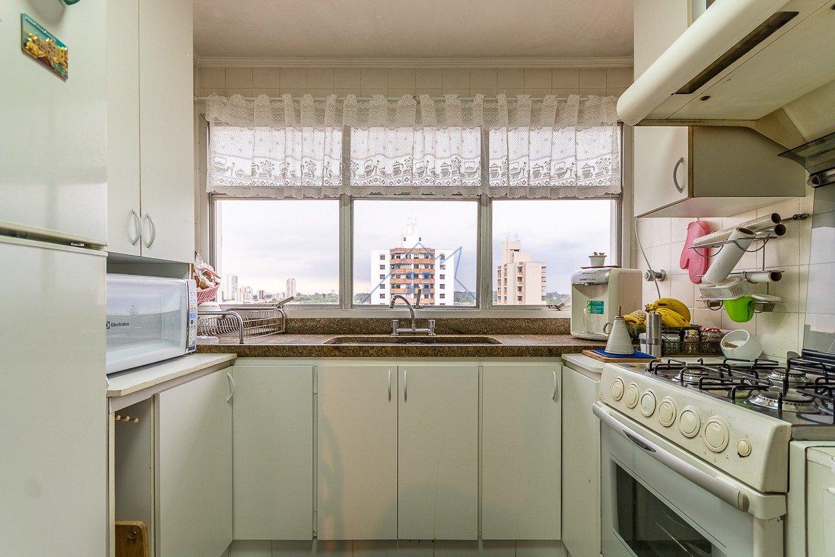 Apartamento no Campo Belo 3 dorm 1 suíte 2 vagas 143m² Rua Cataguaz São Paulo - 