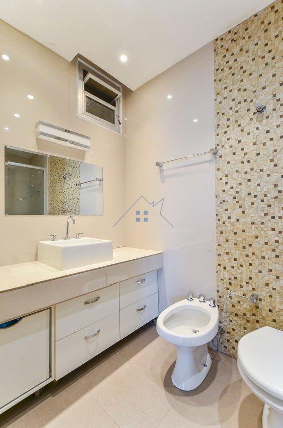 Apartamento em Higienópolis 3 dorm 191 m² Rua Piauí São Paulo - 
