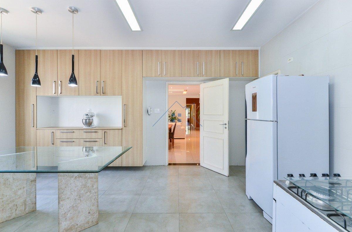 Apartamento em Higienópolis 3 dorm 191 m² Rua Piauí São Paulo - 