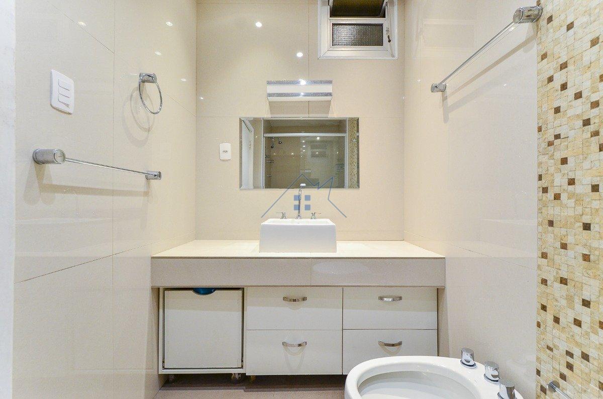 Apartamento em Higienópolis 3 dorm 191 m² Rua Piauí São Paulo - 