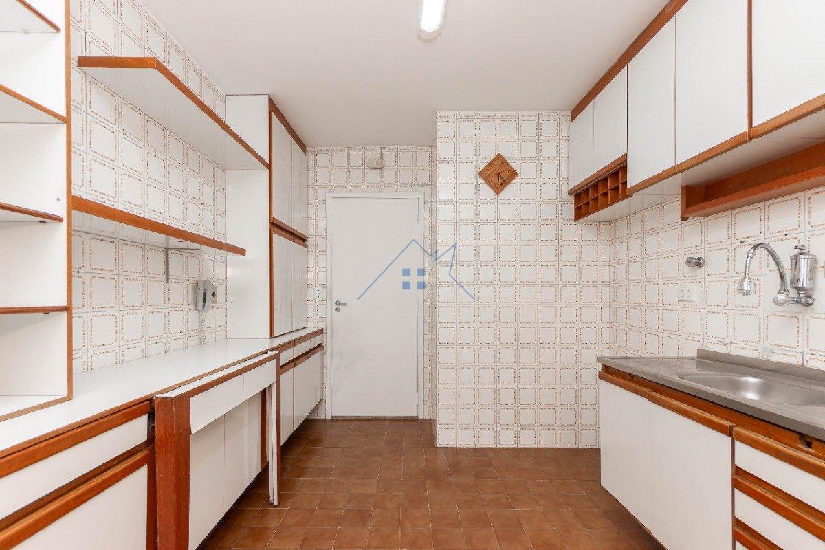 Apartamento em Perdizes 2 dorm 68m² Rua Aimberê São Paulo - 
