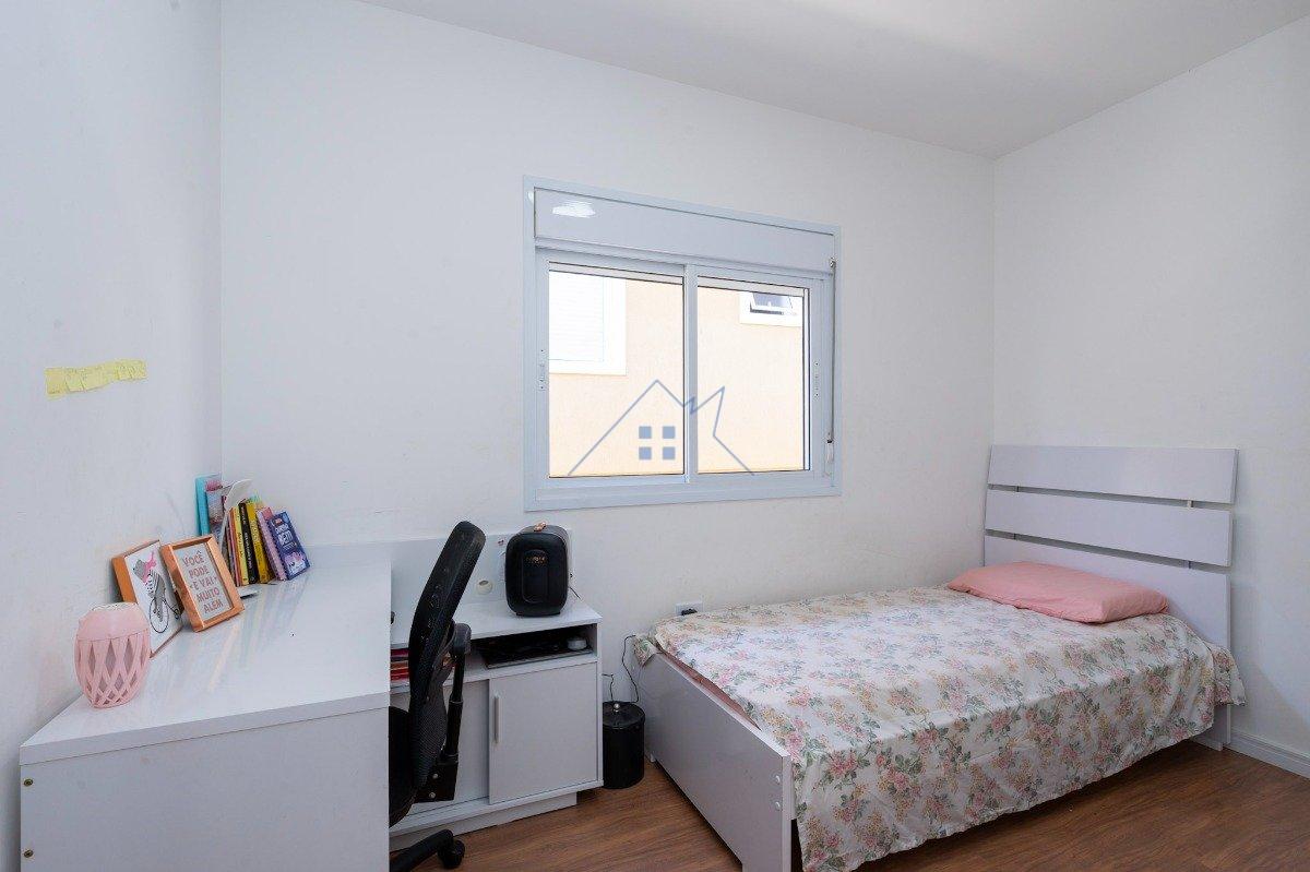 Casa em Cotia 3 dorm 1 suíte 2 vagas 130m² Rua Paratinga Cotia - 