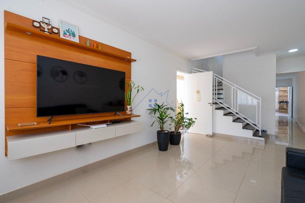 Casa em Cotia 3 dorm 1 suíte 2 vagas 130m² Rua Paratinga Cotia - 