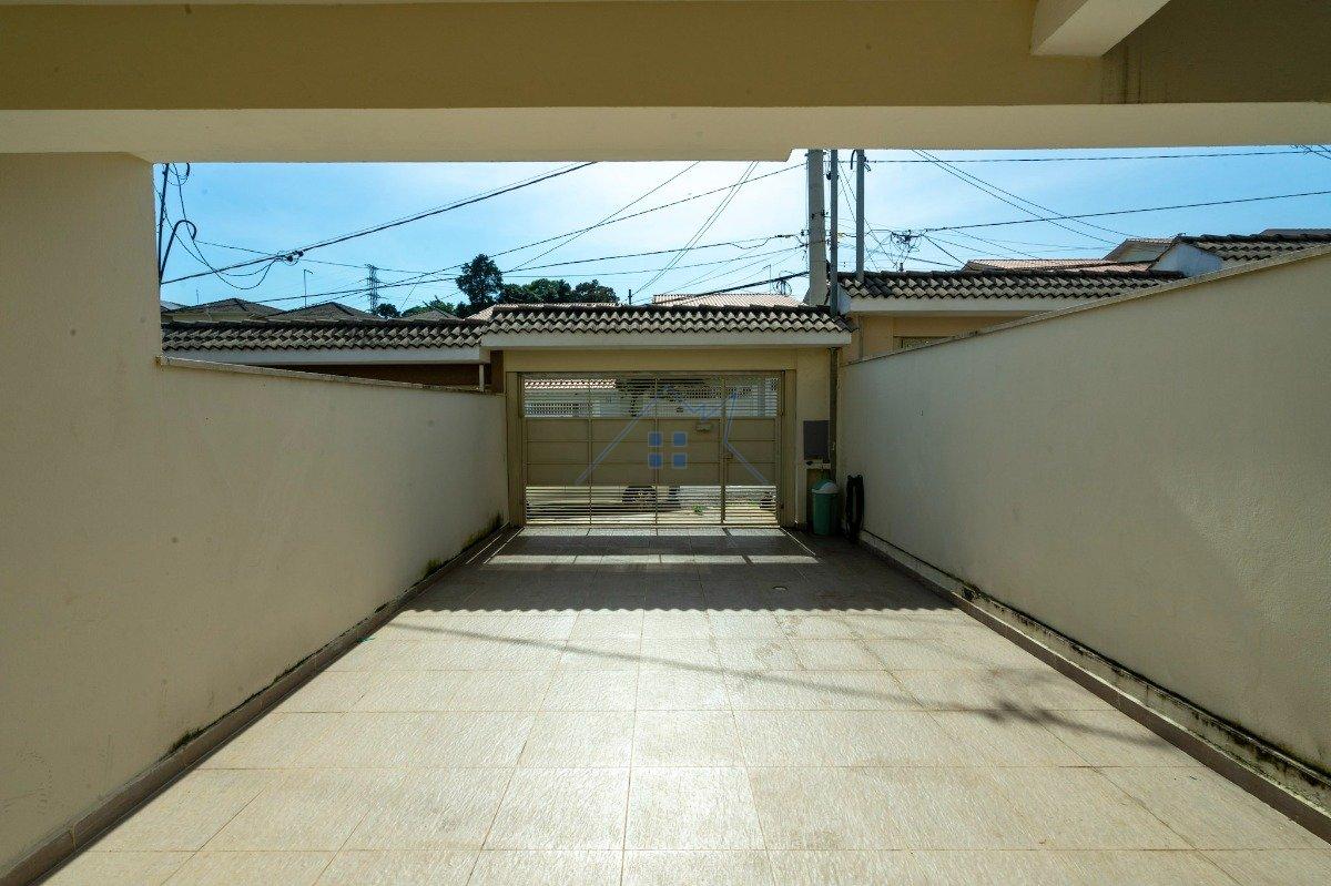 Casa em Cotia 3 dorm 1 suíte 2 vagas 130m² Rua Paratinga Cotia - 
