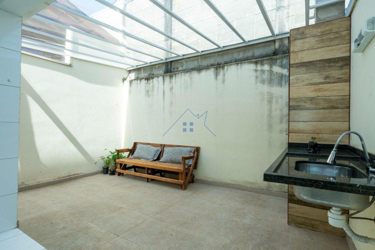 Casa em Cotia 3 dorm 1 suíte 2 vagas 130m² Rua Paratinga Cotia - 