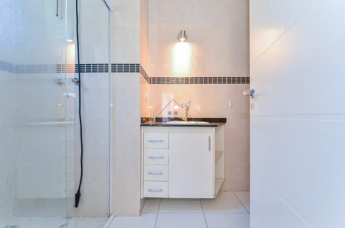 Casa em Condomínio no Brooklin Paulista 269m³ 3 suítes 3 vagas Rua Sônia Ribeiro São Paulo - 