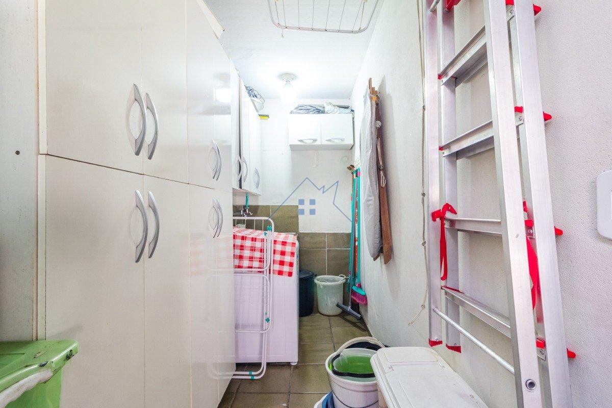 Sobrado na Chácara Santo Antônio 3 dorm 2 suítes 2 vagas 183m² Rua Sousa Noschese São Paulo - 