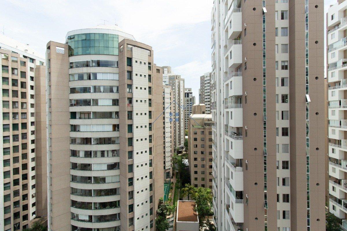 Studio em Moema 27m² Alameda dos Jurupis São Paulo - 