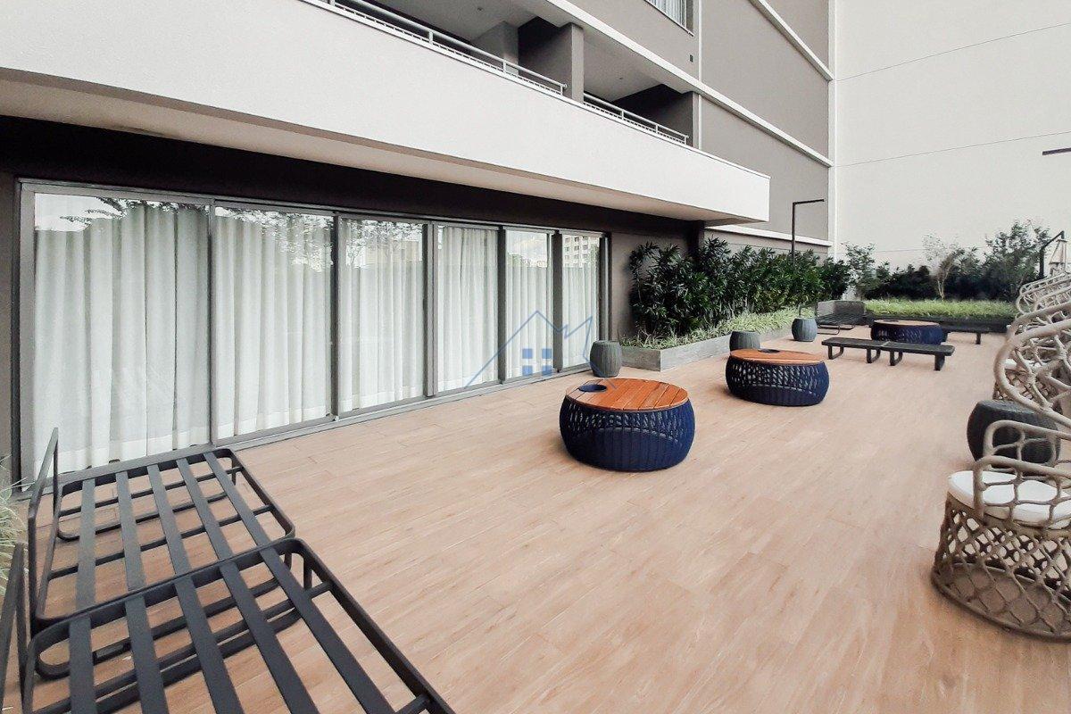 Apartamento em Indianópolis 1 dorm Avenida Rubem Berta São Paulo - 