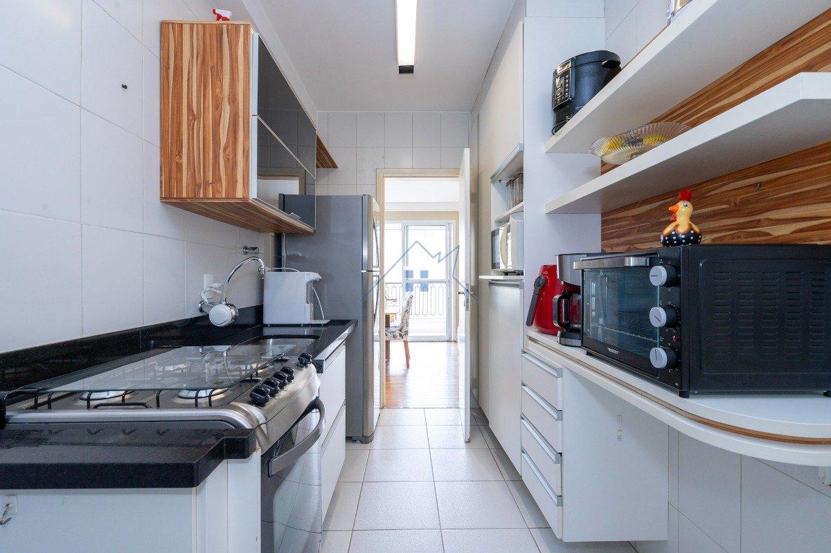 Apartamento no Jd Londrina 2 suítes 2 vagas 86m² Rua Doutor Martins de Oliveira São Paulo - 
