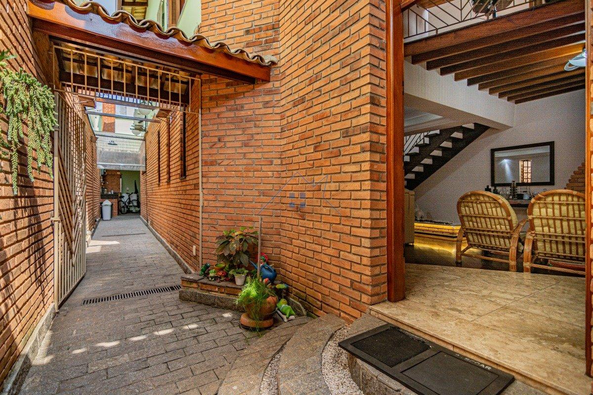 Sobrado na Vila Romana 3 dorm 1 suíte 3 vagas 250m² Rua Barra do Chapéu São Paulo - 