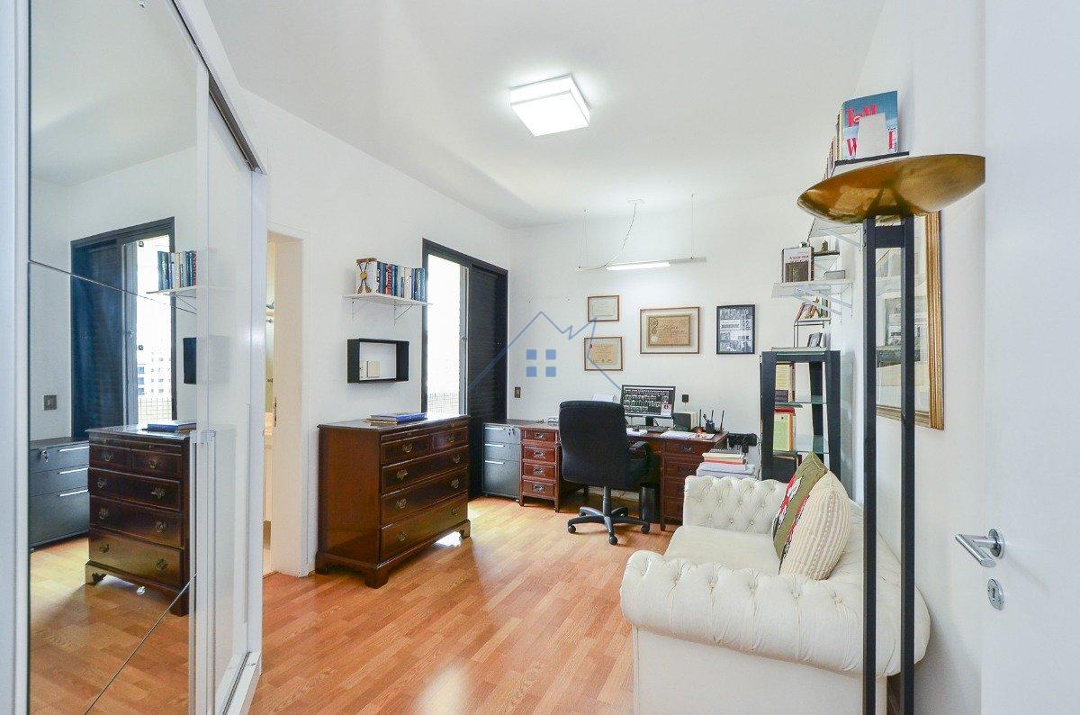 Apartamento no Real Parque 326m² 4 suítes 5 vagas Rua Dom Paulo Pedrosa São Paulo - 