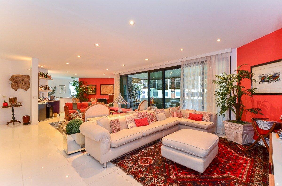 Apartamento no Real Parque 326m² 4 suítes 5 vagas Rua Dom Paulo Pedrosa São Paulo - 
