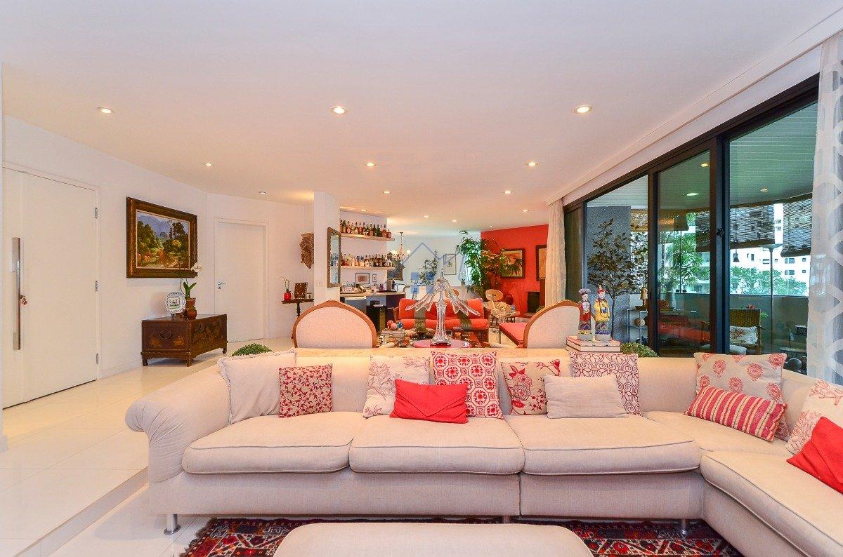 Apartamento no Real Parque 326m² 4 suítes 5 vagas Rua Dom Paulo Pedrosa São Paulo - 