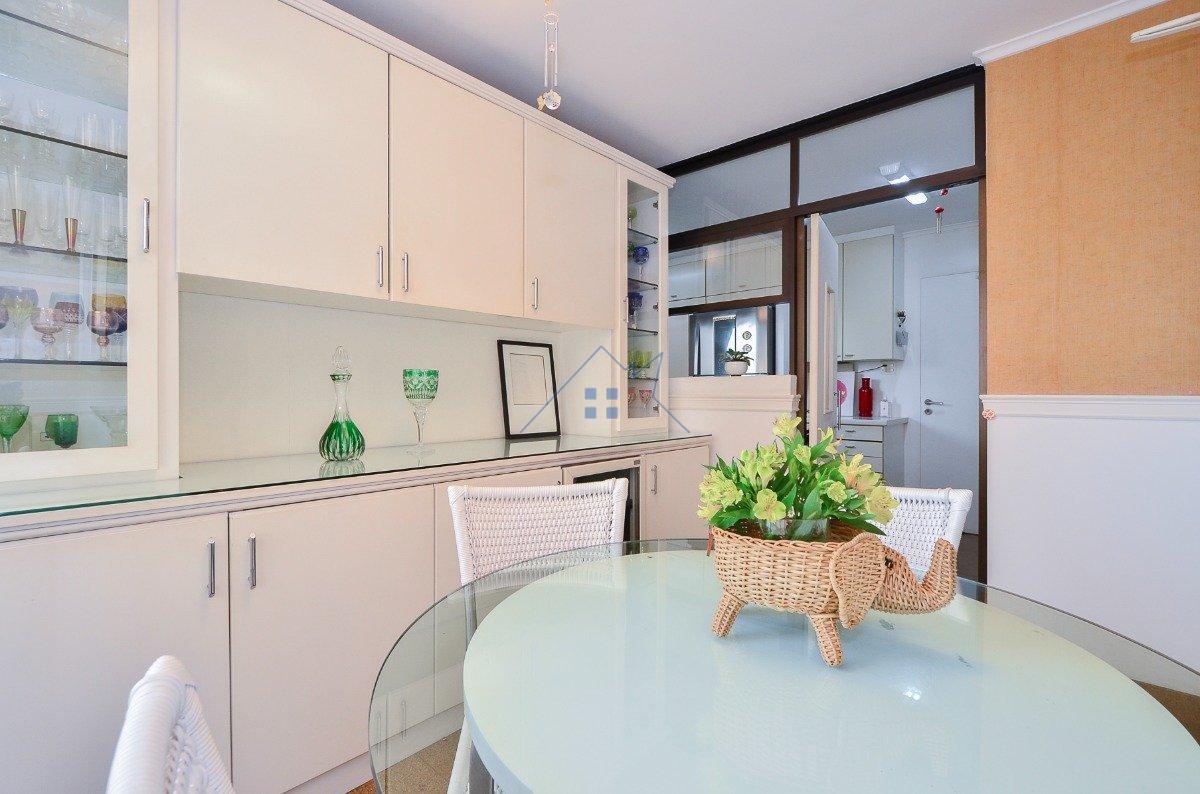 Apartamento no Real Parque 265m² 3 suítes 3 vagas Rua Dom Paulo Pedrosa São Paulo - 