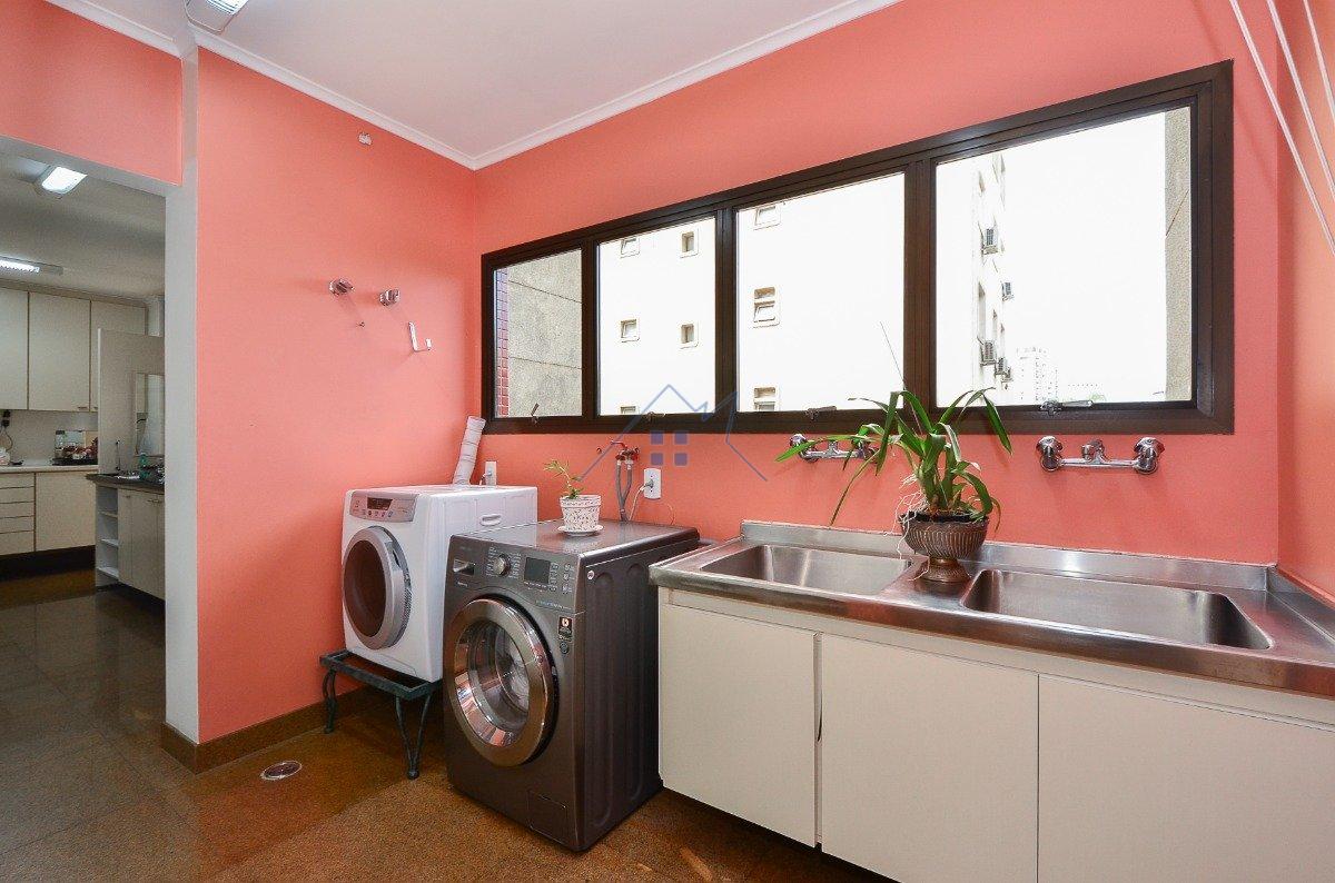 Apartamento no Real Parque 265m² 3 suítes 3 vagas Rua Dom Paulo Pedrosa São Paulo - 
