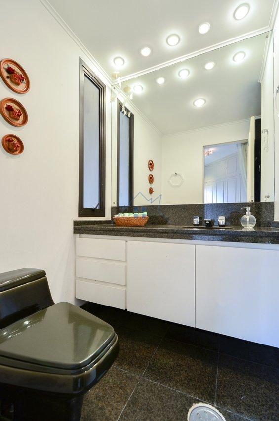 Apartamento no Real Parque 265m² 3 suítes 3 vagas Rua Dom Paulo Pedrosa São Paulo - 