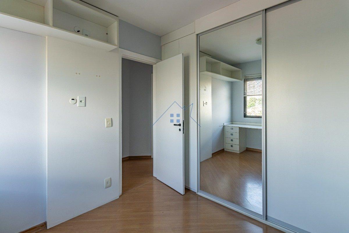 Apartamento no Bosque da Saúde 79m² 3 dorm 1 suíte 2 vagas Rua Santo Irineu São Paulo - 