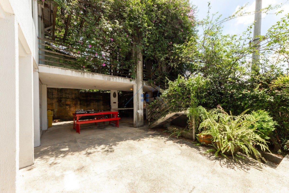 Casa no Sumaré 333m² 3 dorm 1 suíte 2 vagas Rua Petrópolis São Paulo - 