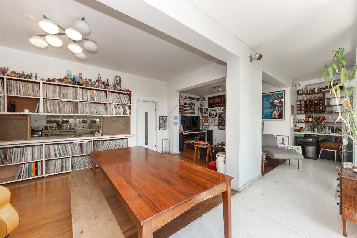 Casa no Sumaré 333m² 3 dorm 1 suíte 2 vagas Rua Petrópolis São Paulo - 