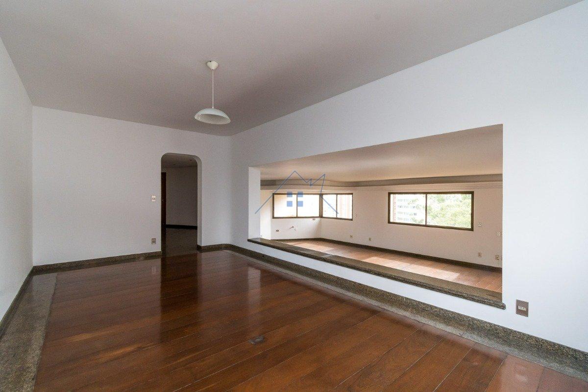 Apartamento no Morumbi 370m² 4 dorm 3 suítes 4 vagas Avenida José Galante São Paulo - 