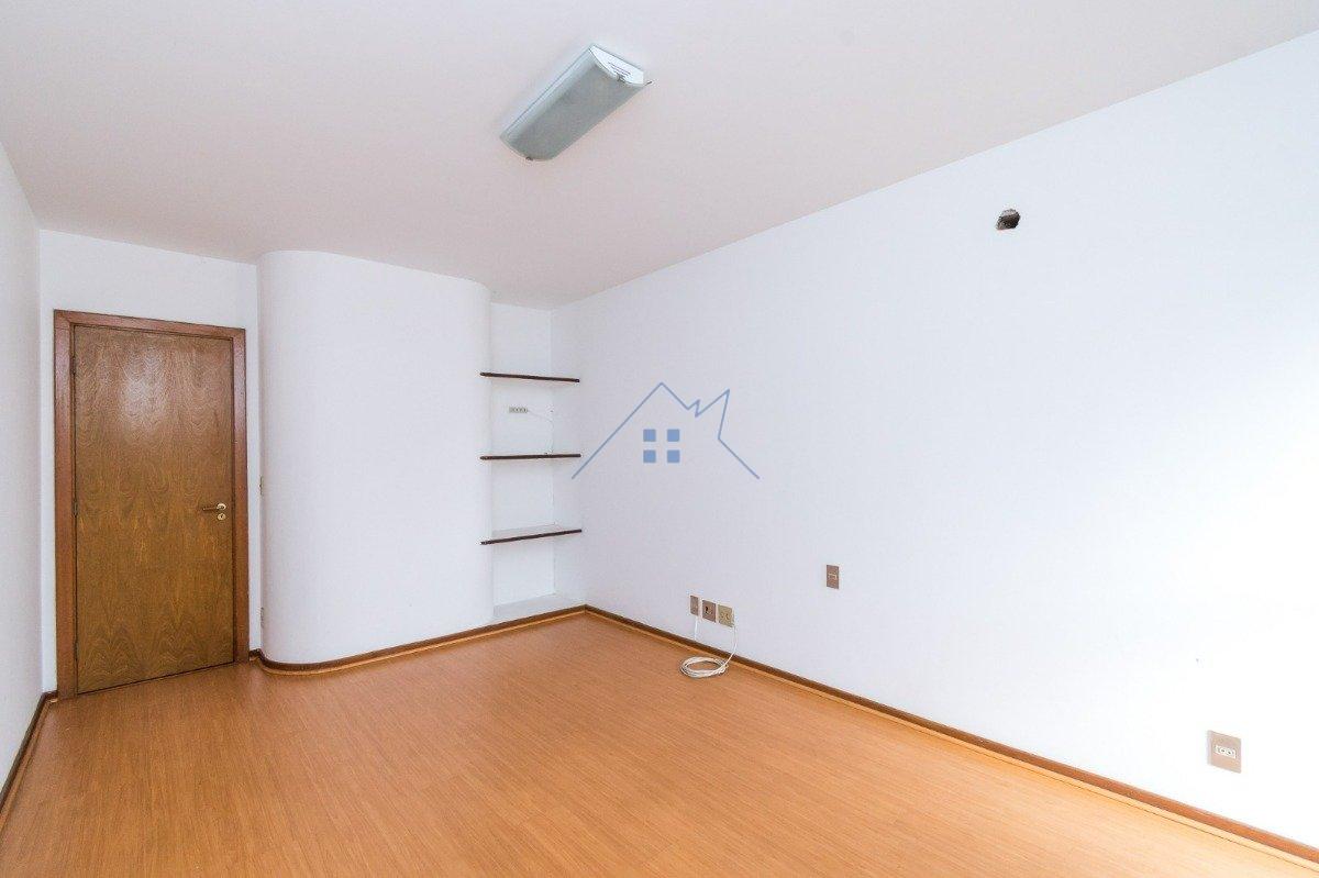 Apartamento no Morumbi 370m² 4 dorm 3 suítes 4 vagas Avenida José Galante São Paulo - 