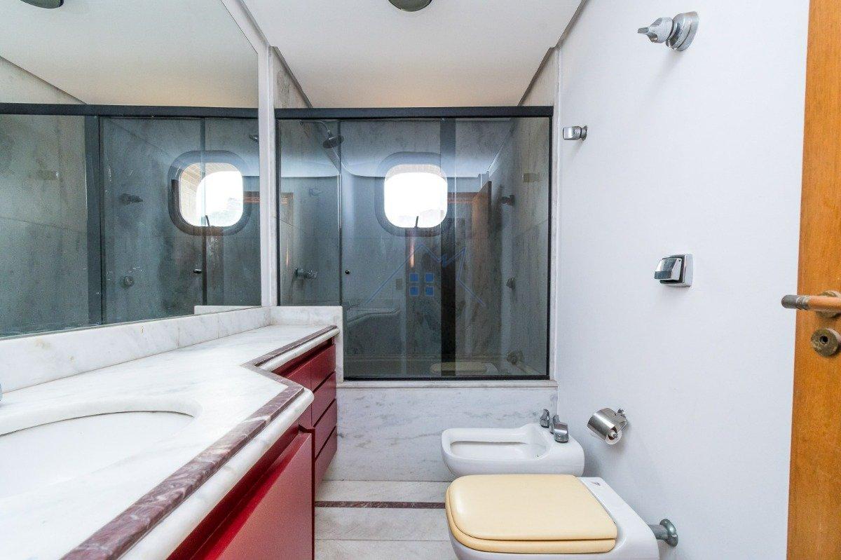 Apartamento no Morumbi 370m² 4 dorm 3 suítes 4 vagas Avenida José Galante São Paulo - 
