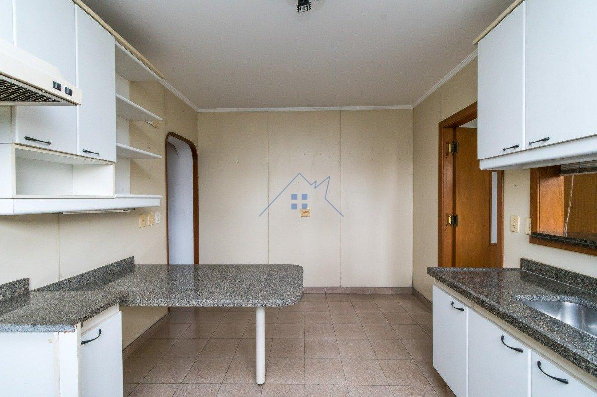 Apartamento no Morumbi 370m² 4 dorm 3 suítes 4 vagas Avenida José Galante São Paulo - 