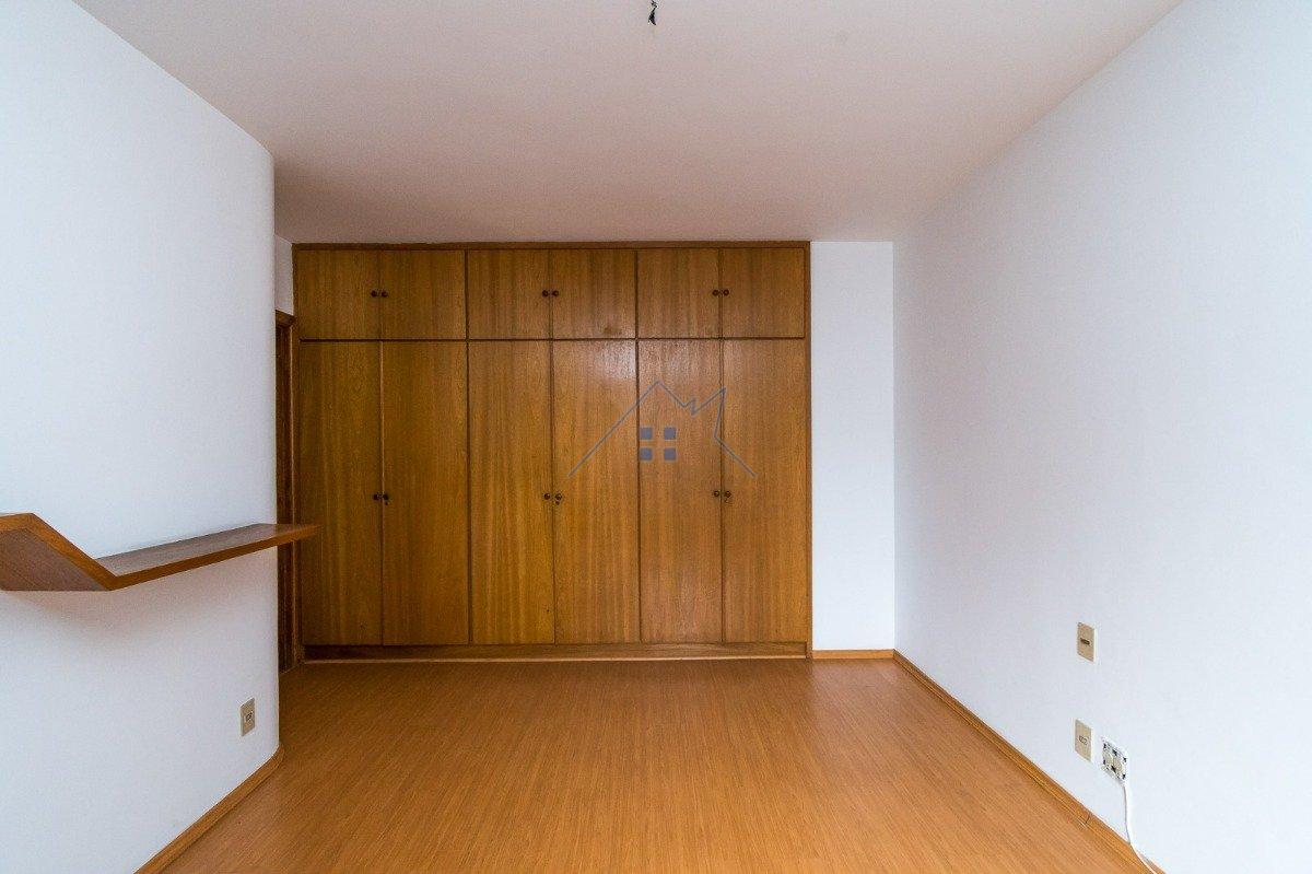 Apartamento no Morumbi 370m² 4 dorm 3 suítes 4 vagas Avenida José Galante São Paulo - 