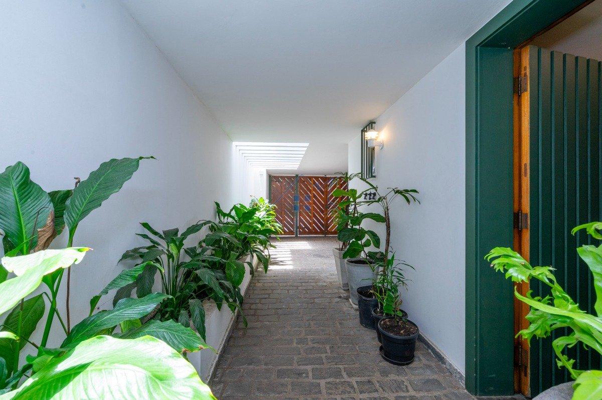 Casa no Morumbi com 370m² 4 dorm 2 suítes 2 vagas Rua Almirante Soares Dutra São Paulo - 