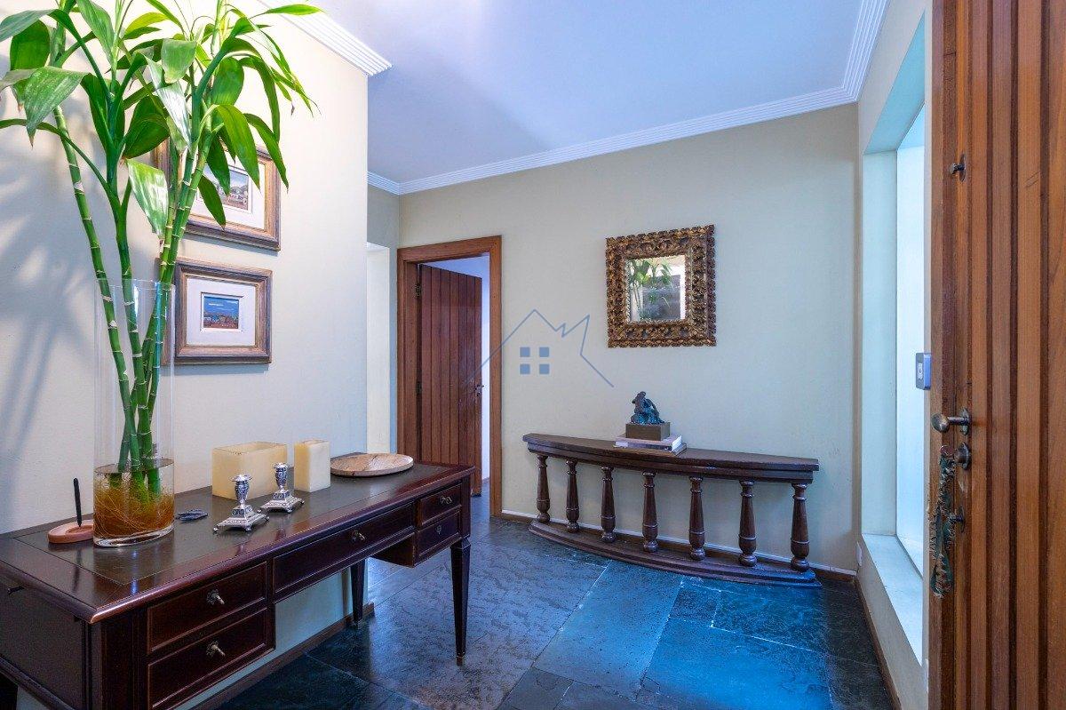 Casa no Morumbi com 370m² 4 dorm 2 suítes 2 vagas Rua Almirante Soares Dutra São Paulo - 