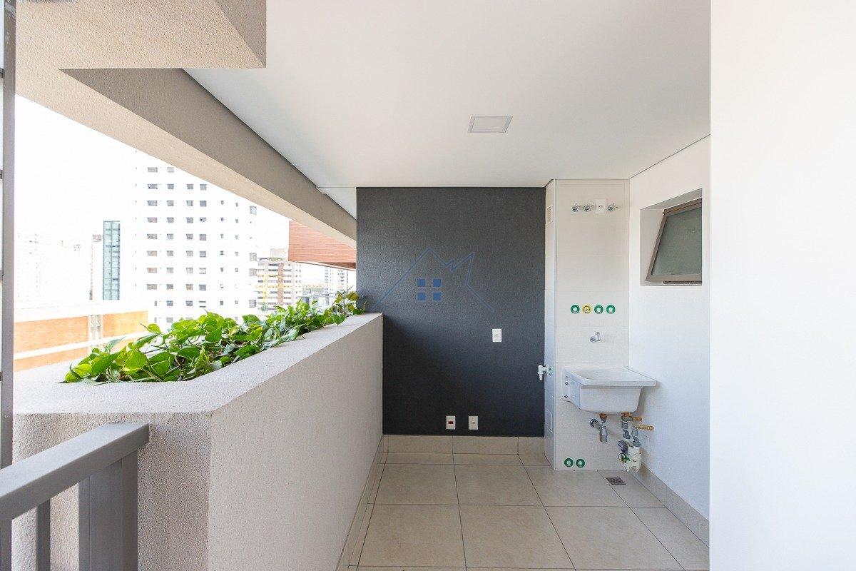 Apartamento no Brooklin Paulista 232m² 4 suítes 3 vagas Rua Barão do Triunfo São Paulo - 