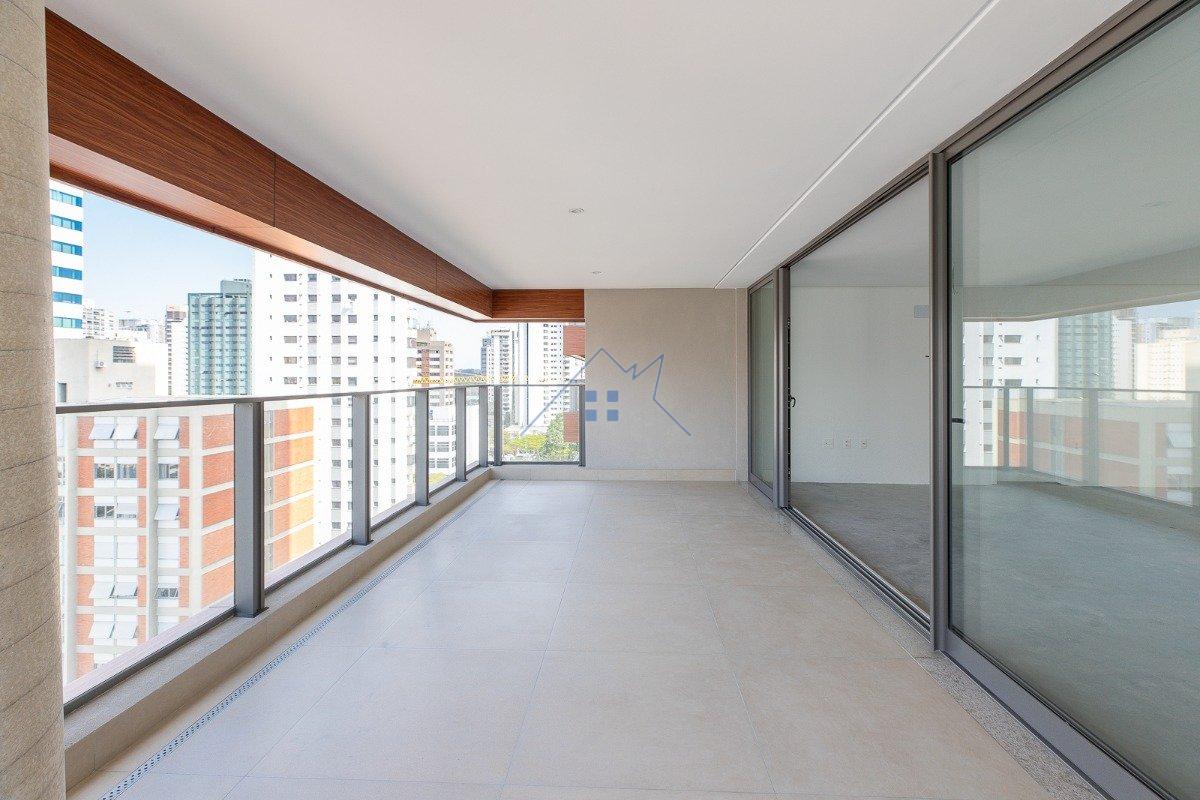 Apartamento no Brooklin Paulista 232m² 4 suítes 3 vagas Rua Barão do Triunfo São Paulo - 