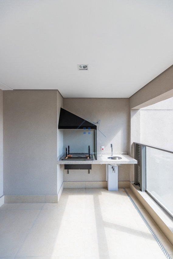Apartamento no Brooklin Paulista 232m² 4 suítes 3 vagas Rua Barão do Triunfo São Paulo - 