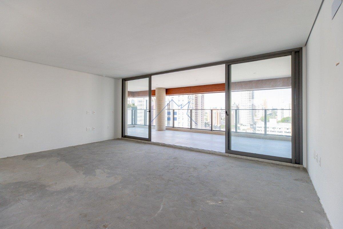 Apartamento no Brooklin Paulista 232m² 4 suítes 3 vagas Rua Barão do Triunfo São Paulo - 