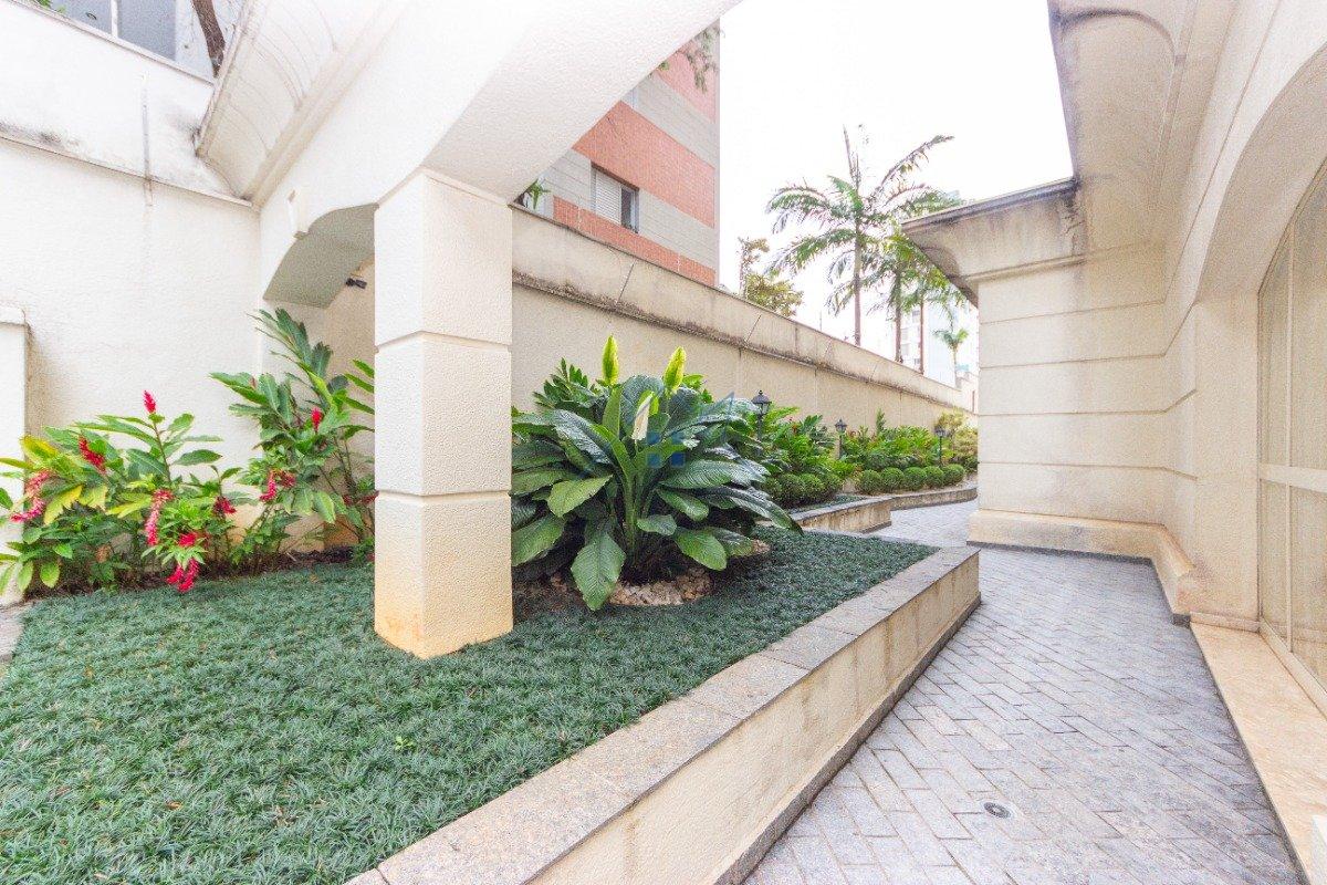 Apartamento em Perdizes 143m² 4 dorm 3 suítes 3 vagas Rua Doutor Franco da Rocha São Paulo - 