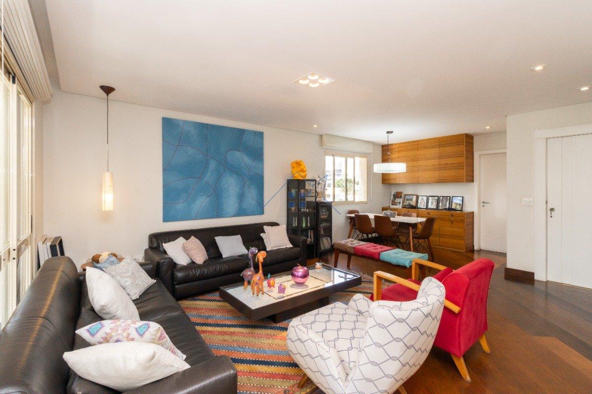 Apartamento em Perdizes 143m² 4 dorm 3 suítes 3 vagas Rua Doutor Franco da Rocha São Paulo - 