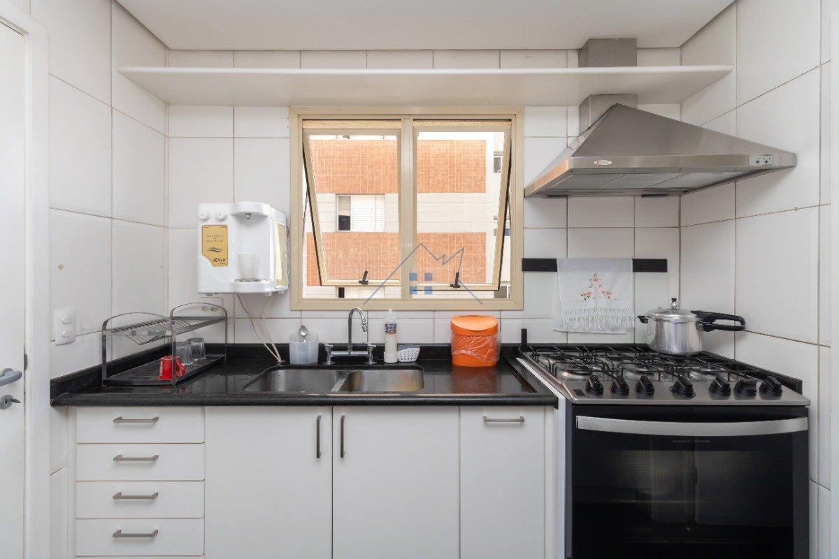 Apartamento em Perdizes 143m² 4 dorm 3 suítes 3 vagas Rua Doutor Franco da Rocha São Paulo - 