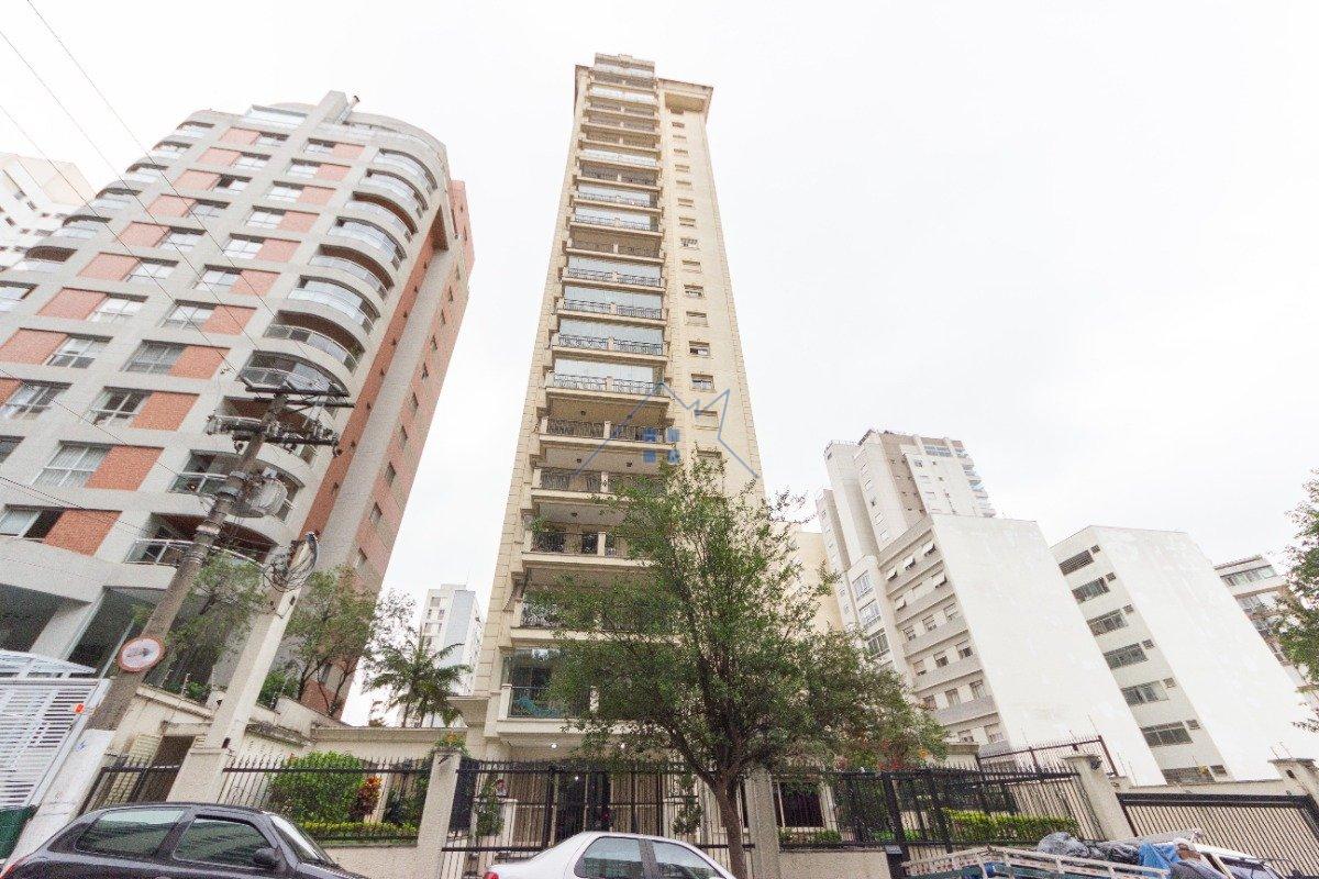 Apartamento em Perdizes 143m² 4 dorm 3 suítes 3 vagas Rua Doutor Franco da Rocha São Paulo - 