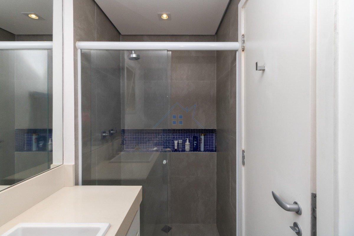 Apartamento em Perdizes 143m² 4 dorm 3 suítes 3 vagas Rua Doutor Franco da Rocha São Paulo - 