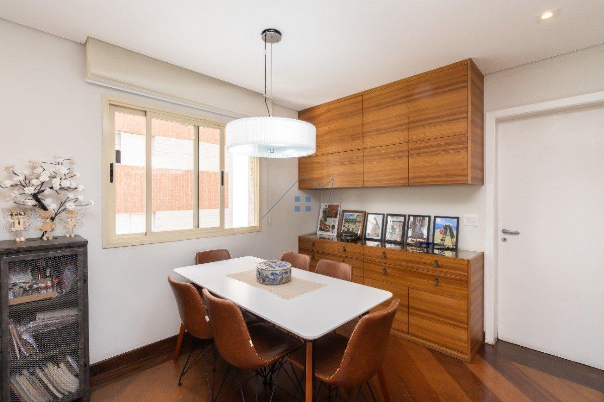 Apartamento em Perdizes 143m² 4 dorm 3 suítes 3 vagas Rua Doutor Franco da Rocha São Paulo - 