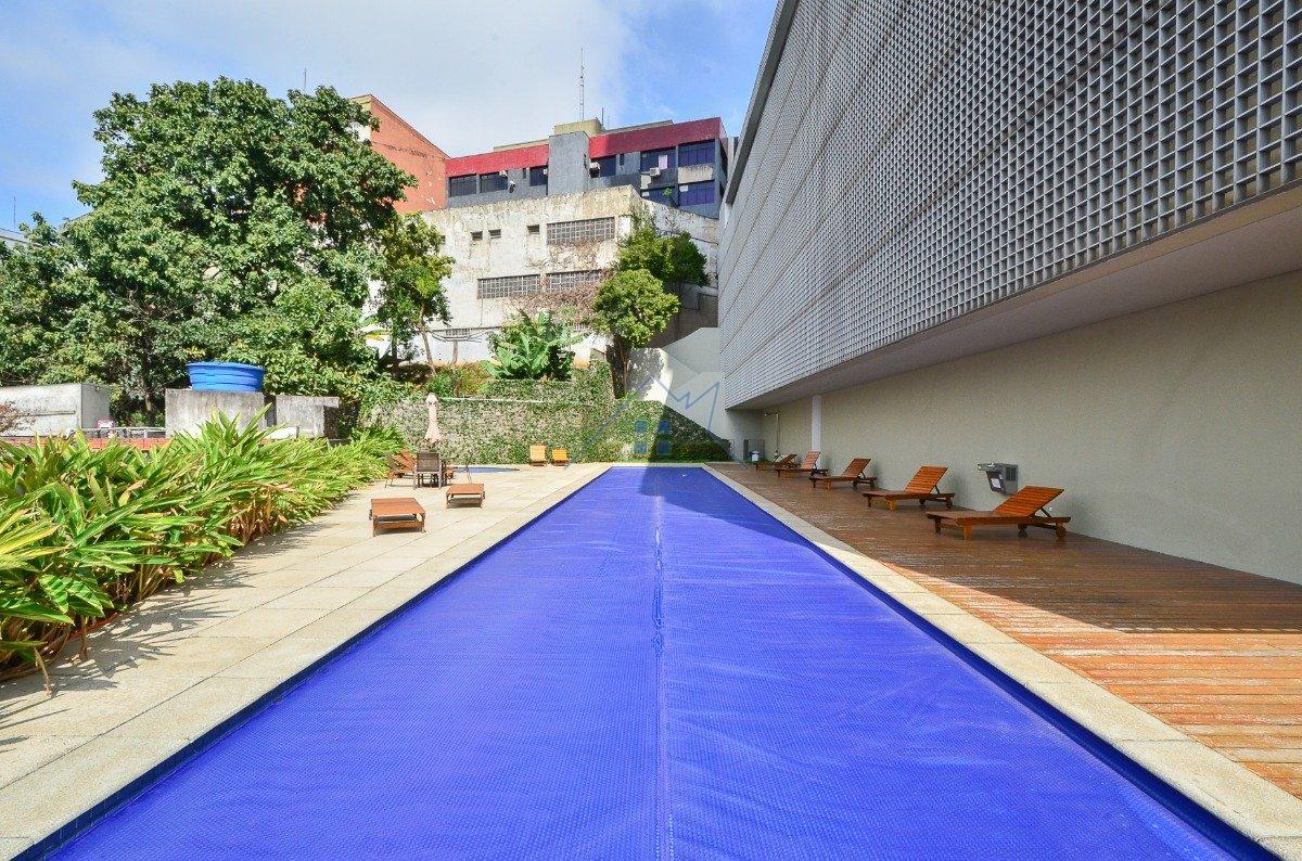 Apartamento na Vila Ipojuca 127m² 2 suítes 2 vagas Rua Camburiú São Paulo - 