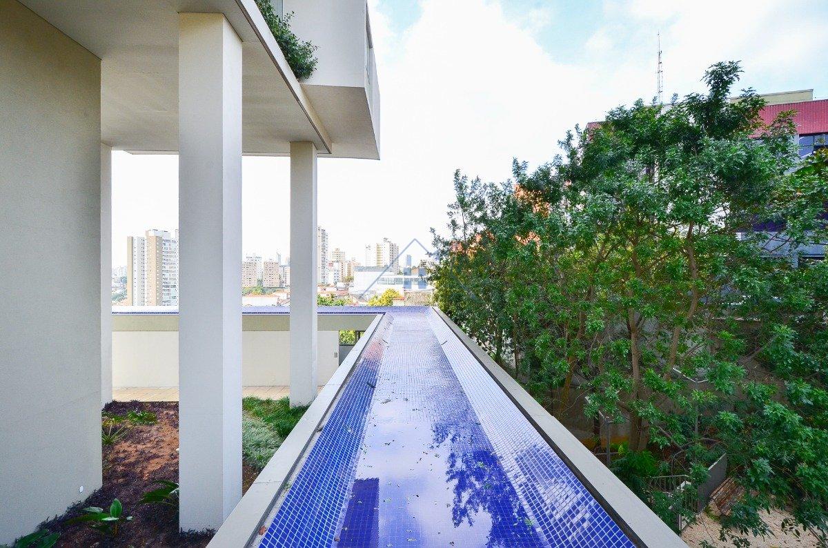 Apartamento na Vila Ipojuca 127m² 2 suítes 2 vagas Rua Camburiú São Paulo - 