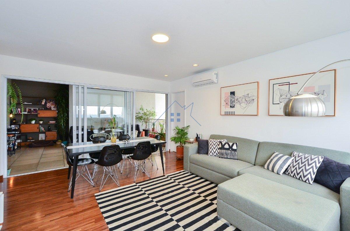 Apartamento na Vila Ipojuca 127m² 2 suítes 2 vagas Rua Camburiú São Paulo - 